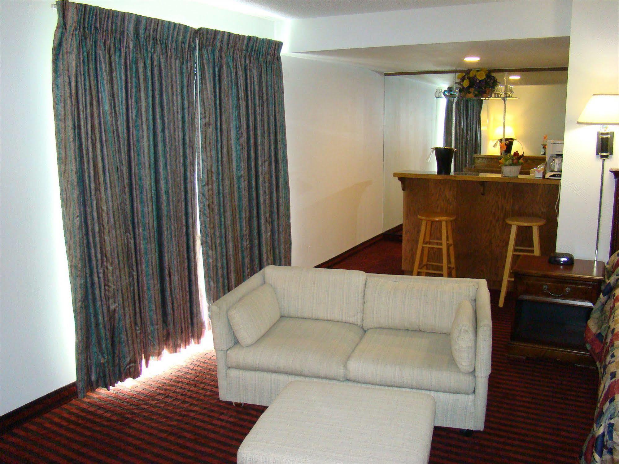 Oyo Ocean Breeze Hotel At Lincoln City Zewnętrze zdjęcie