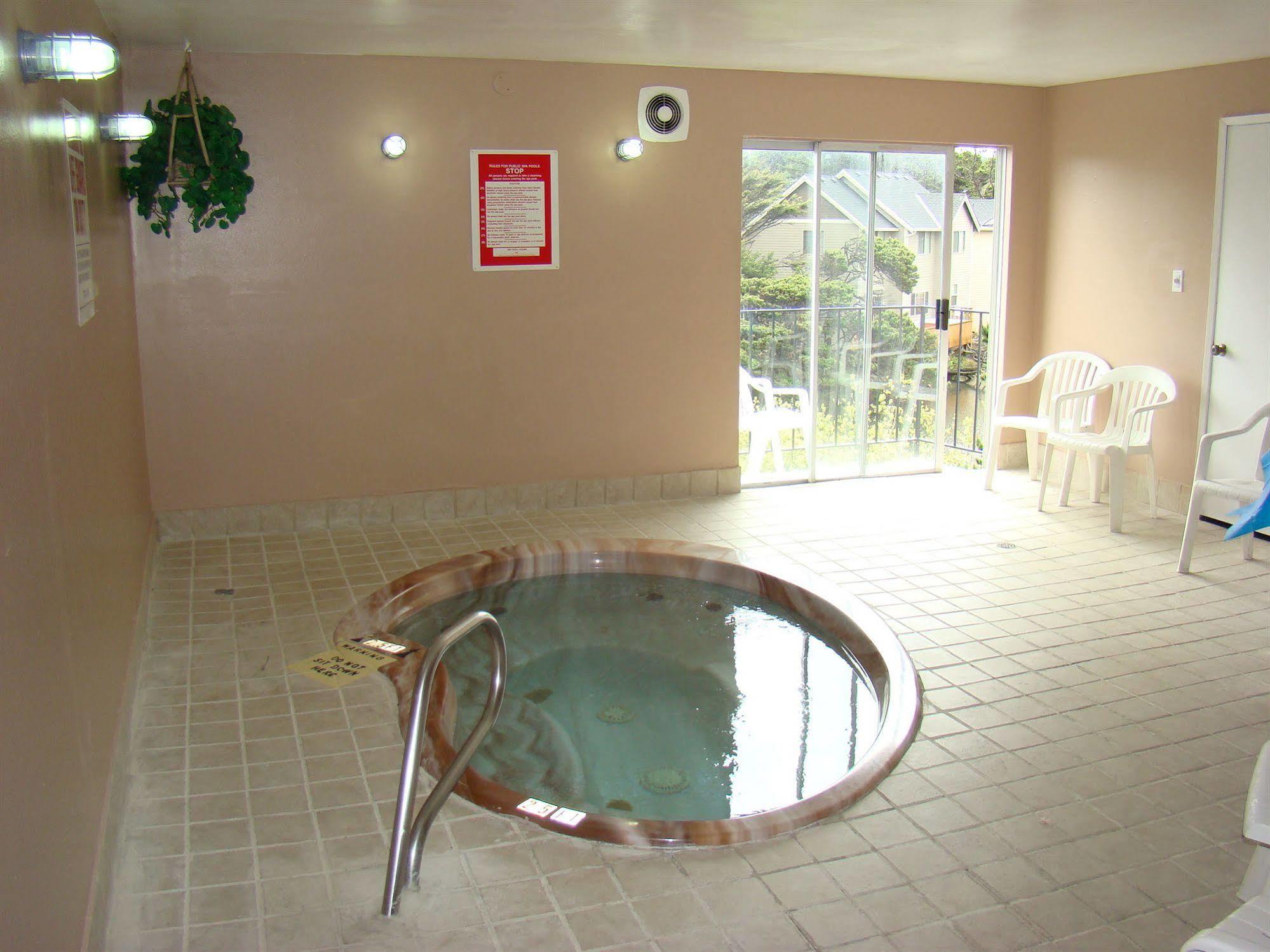 Oyo Ocean Breeze Hotel At Lincoln City Zewnętrze zdjęcie